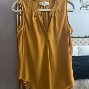 Chelsea & Theodore Golden Sleeveless Top